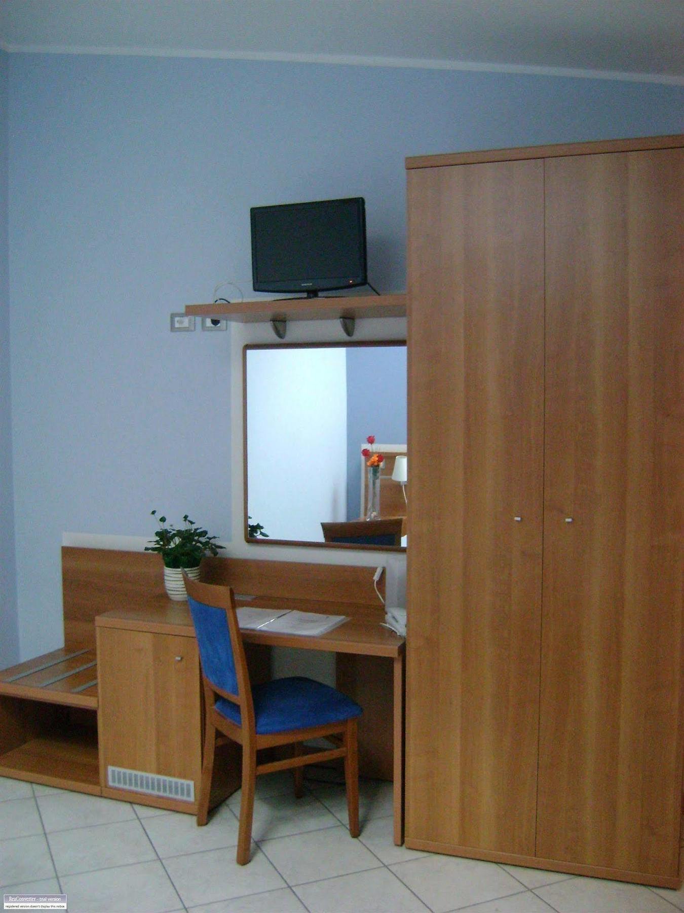 Albergo Meuble Abatjour Mantua Exterior foto