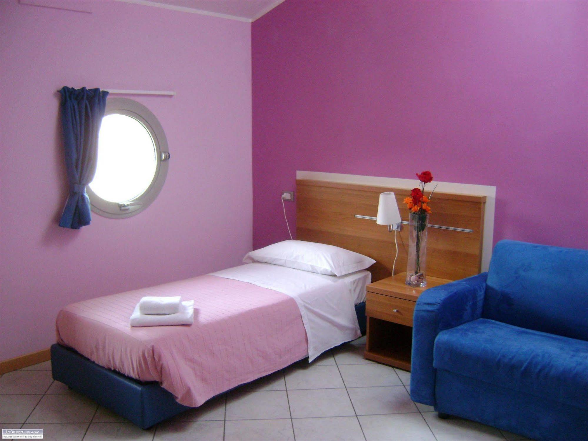 Albergo Meuble Abatjour Mantua Exterior foto